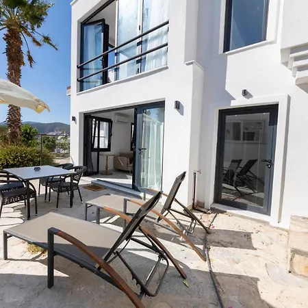 Pleasant With Garden In The Heart Of Lejlighed Bodrum